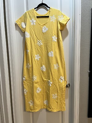 #ad Yellow Shift Maxi Dress Floral Print Armpit To Armpit 20” Large Length 50” Slit $28.00
