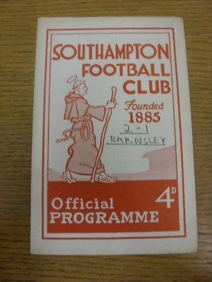 #ad 14 10 1959 Southampton v Barnsley creased writing on front . Footy Progs AKA GBP 3.99