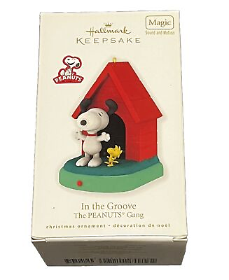 #ad Hallmark Ornament. In the Groove. The Peanuts Gang. 2010. MAGIC. Sound amp; Motion $25.16