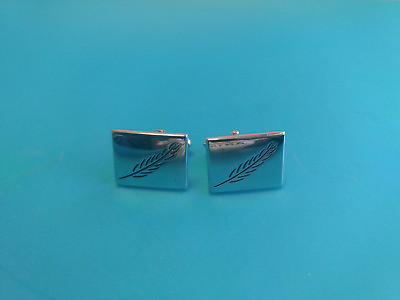 #ad Collectible Silver Toned Feather And Or Leaf Design Square Shaped Cuff Links Set $14.95