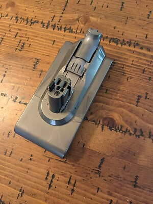 #ad Genuine Dyson V11 SV15 clip on Animal Plus Battery FOR PARTS SOLD AS IS A3 $15.00