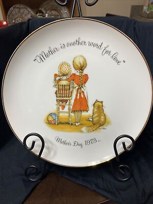 #ad Holly Hobbie Commemorative Edition Mother#x27;s Day 1973 Plate Japan $3.00