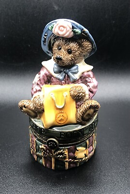 #ad SALE BOYDS BEARSamp;FRIENDS Hinged Trinket Dish VICTORIA THE LADY BORN TO SHOP 4” T $12.00
