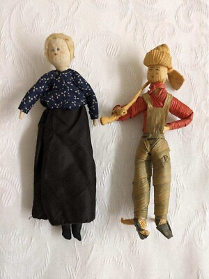 #ad Vtg. handmade doll couple; farmer wife. $40.00