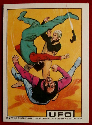 #ad UFO Card #27 Straker Fights Off Two Assailants Mint Condition Anglo 1970 GBP 33.99