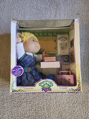 #ad CABBAGE PATCH KIDS Back To School 2006 NOS 201999 Mayra Delaney Born Oct 31 $80.00