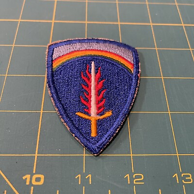 #ad UNITED STATES ARMY EUROPE USAREUR PATCH MULTI COLOR CLASS A DRESS VTG BLUE $5.00