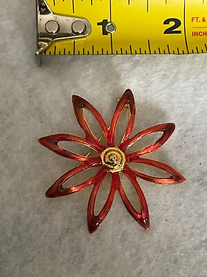 #ad Vintage Gold Toned Open Red 8 Tipped Poinsetta Pin $20.00