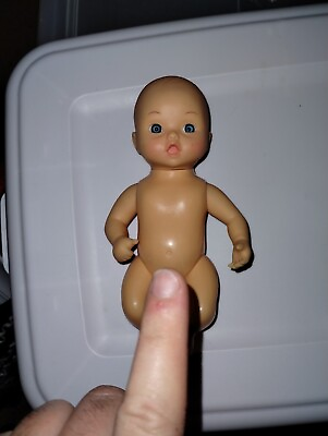 #ad 5e# 1998 citi toy plastic Soft baby doll $5.00
