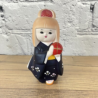 #ad HAKATA URASAKI Doll Japanese Fine Porcelain Figurine Woman in Kimono $20.00