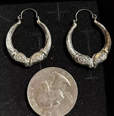 #ad Vintage Kissing Rams Head Sterling Silver Hoop Earrings 7 8” Diameter Etched $36.00