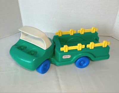 #ad Little Tikes Farm Truck Toy Green Tractor Hauler Little People 0621 00 Vintage $7.95
