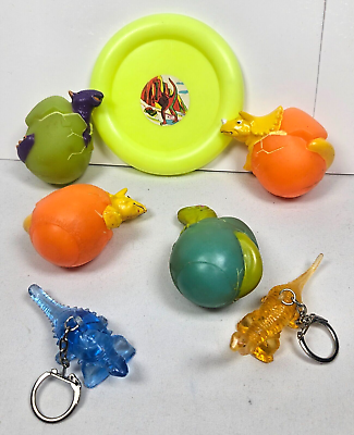 #ad Vintage 1990#x27;s Dinosaur Toys Lot Mini Frisbee Dino Water Squirts amp; Keychains $9.99