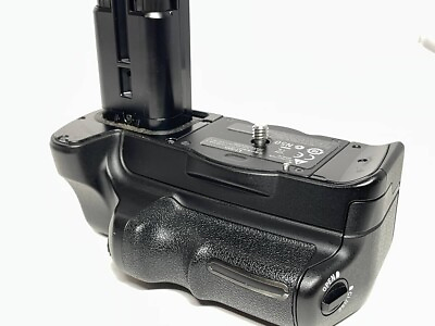 #ad N.MINT Sony VG C70AM Vertical Battery Grip For Sony Alpha A700 DSLR from Japan $129.00