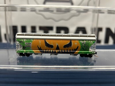 #ad Micro Trains N TCMX Pumpkin Grafitti #20821 3 Bay Covered Hopper Car T $54.99