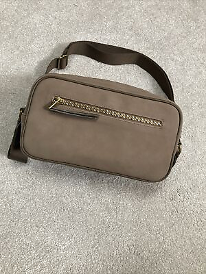 #ad Thread Up NWT Brown Shoulder Bag $18.99