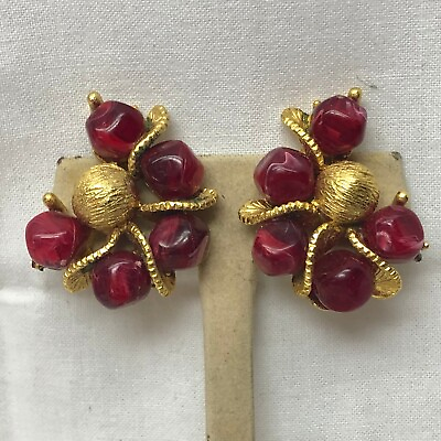 #ad Vintage Ladies Clip On Earrings Gold and Red $7.63