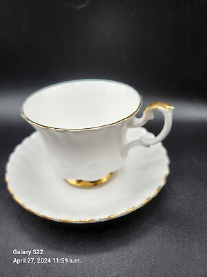 #ad Royal Albert Val D#x27;or Bone China White w Gold Trim Teacup and Saucer Set Vintage C $10.97