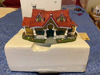 #ad Limited Edition Mickey Throws A Party Resin House Sculpture Rare $75.00