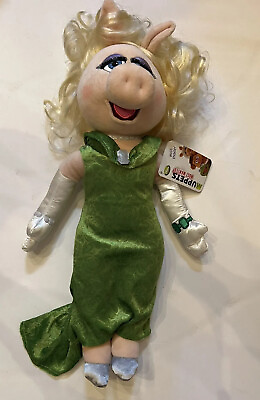 #ad NEW DISNEY STORE MISS PIGGY MUPPETS MOST WANTED MOVIE 20” PLUSH NEW WITH TAGS $75.00