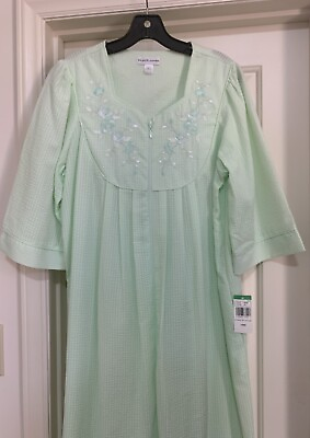 #ad Miss Elaine Green Seersucker Long Robe LARGE Zip Front Embroidered Floral New $32.95