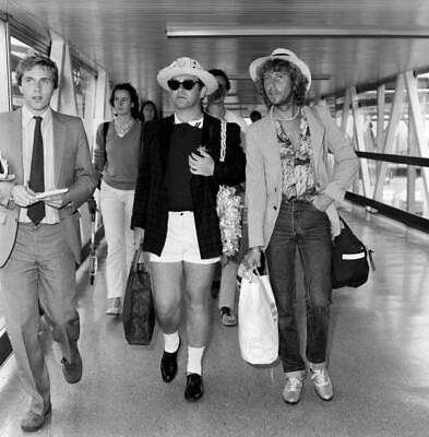 #ad Elton John arriving at Heathrow Airport from Antigua 1981 Old Photo 1 AU $9.00
