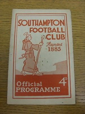 #ad 26 12 1959 Southampton v Newport County marked on front creased . Bobfrankand GBP 3.99