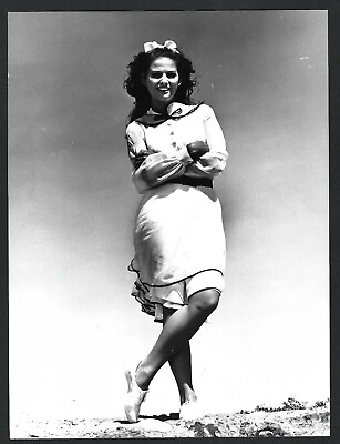 #ad HOLLYWOOD ICONIC CLAUDIA CARDINALE ACTRESS VINTAGE ORIGINAL 1968 PHOTO $20.00