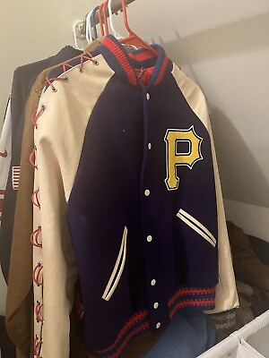 #ad Gucci MLB Pirates Bomber with Patch $4250.00