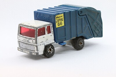 #ad Matchbox Superfast 1979 Refuse Truck No.36 Metro DPW 66 Garbage Blue White Macau $9.40