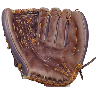 Spalding Baseball Glove Tom Seaver Signature Leather Pitcher 10.5 Inch RHT $21.42