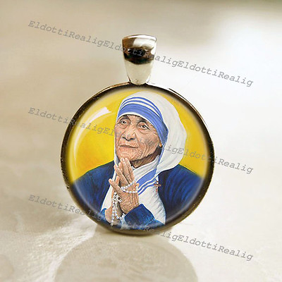 #ad Mother Teresa Catholic Medal Pendant Charm Cabochon with Glass Dome $22.55