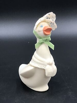 #ad Vintage Avon Delicate Daisies Cologne In Mrs. Quackles Duck Decanter 2 Fl Box $17.00