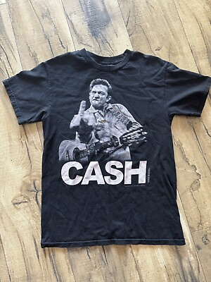 #ad JOHNNY CASH SHIRT Giving the Finger Photo Mens T Shirt Sz Small Jim Marshall TEE $11.00