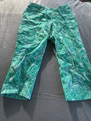 #ad Madison amp; Max Capri pants women’s 4P green floral cotton spandex $7.50