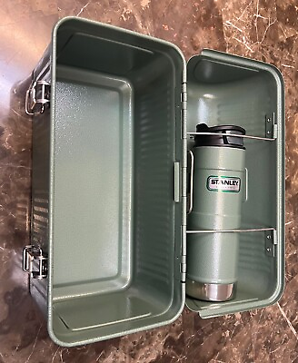 #ad Stanley Classic Lunchbox 9.5L Container 10QT w Thermos Cup Never Used 20 00960 $54.95