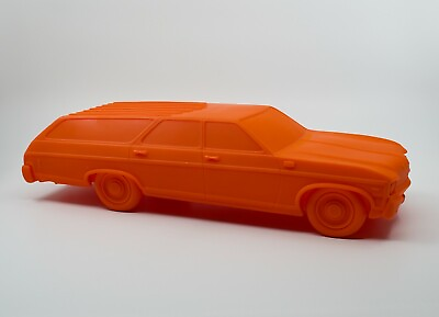 #ad Rare Orange 100 produced KIDROBOT FILTH DIY Station Wagon Mint Condition $300.00