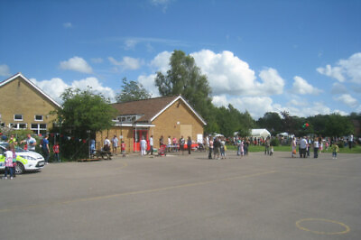 #ad Photo 6x4 Upper playground school fete East Oakley c2012 GBP 2.00