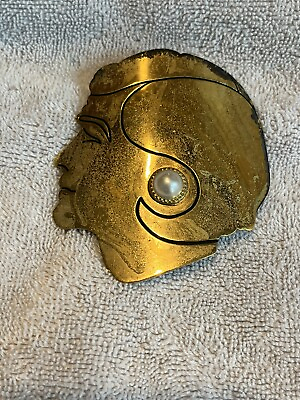 #ad Rare 1970s Chanel Gold Colored LADYS HEAD W Pearl Belt Buckle Poor Shape $625.00