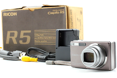 #ad Almost Unused Ricoh Caplio R5 Silver Compact Digital Camera From JAPAN #664 $109.70