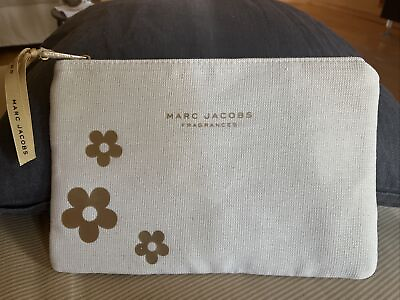 #ad NEW DAISY MARC JACOBS COSMETIC POUCH CREAM COLOR GOLD FLOWERS WRITING IN GOLD $24.99