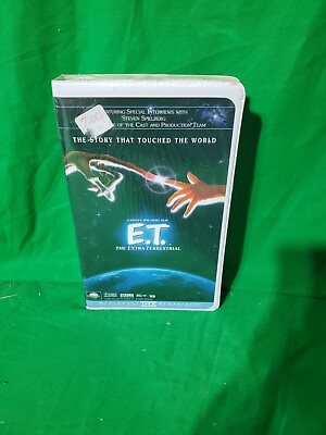 #ad VTG Watermarked Sealed E.T. The Extra Terrestrial VHS 1996 Clamshell $4.00