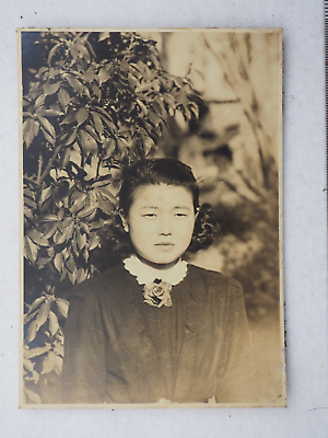 #ad Vintage photo 1930s 40s Japanese girl Ey5314 $7.77