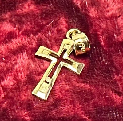 #ad 14K Yellow Gold Pendant .87g Fine Jewelry Cross Religious Charm $69.95