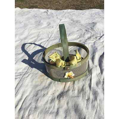 #ad Green bee wire basket wood bow yellow rustic farmhouse country $11.00