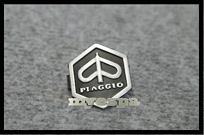 #ad Vespa Piaggio Emblem 32x37 mm Sechseck Kaskade PK 50 80 125 S XL XL2 ETS Lusso EUR 4.99