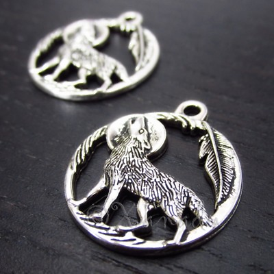 #ad Howling Wolf 25mm Wholesale Antiqued Silver Plated Charms C8143 5 10 Or 20PCs $3.75