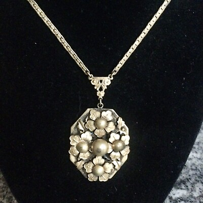 #ad #ad Vintage Gold Tone Floral Pendant on Chain $40.00