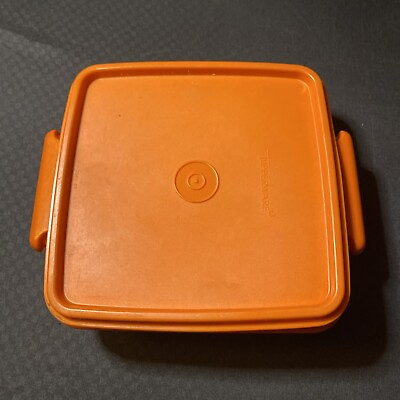 #ad Tupperware #1362 Square Away Sandwich Storage Container Orange Base and Lid USA $11.00