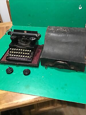 #ad Vintage National Typewriter Portable No 3 amp; Case working has bad roller $399.95